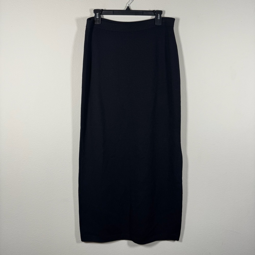 St. John Basics Black Knit Maxi Skirt Size 12 Made in USA Side Slit Long Skirt